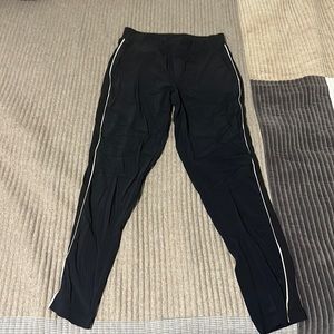 Athleta Brooklyn Luxe Ankle Travel Pant in Black Size 2